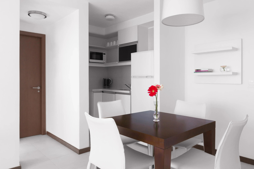 Real Colonia Hotel & Suites