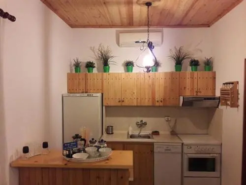Kesi Holiday Home