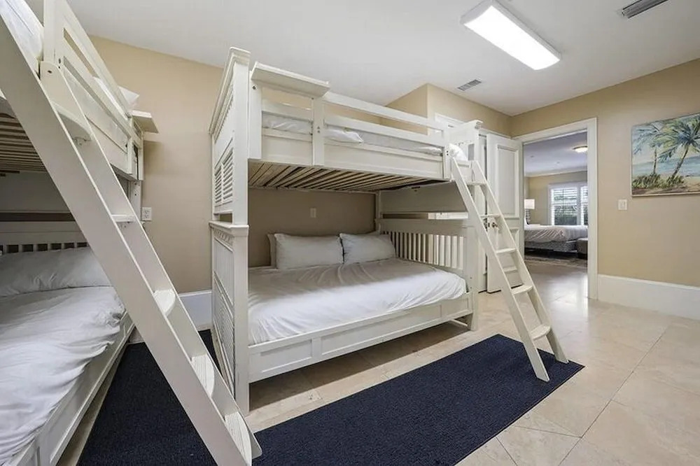 Villa Blanco by Five Star Properties