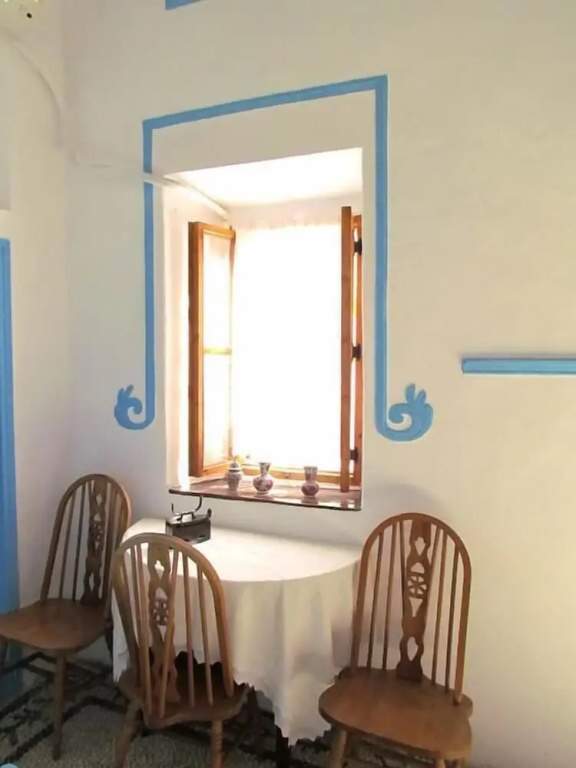 CasaLindos Traditional Houses & studios
