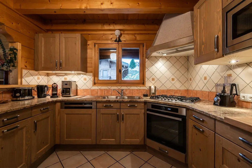 Chalet Doux Abri Morzine - by EMERALD STAY