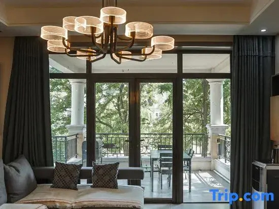 Lin Jian Mountain Lodge