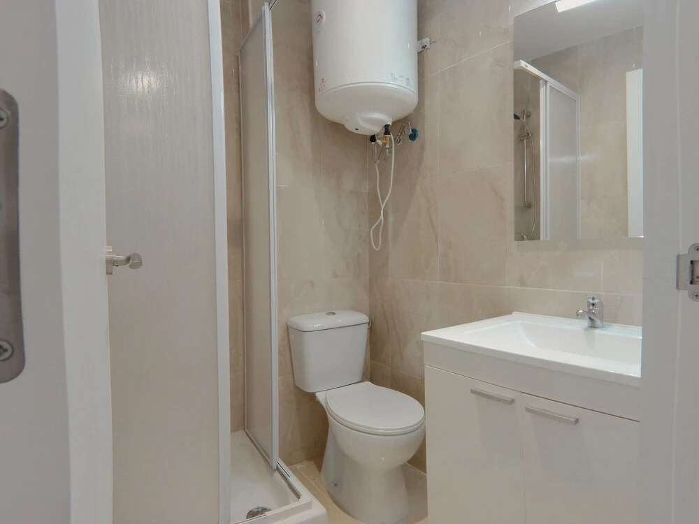 Apartamento interior cercano al parque Olof Palme AP7