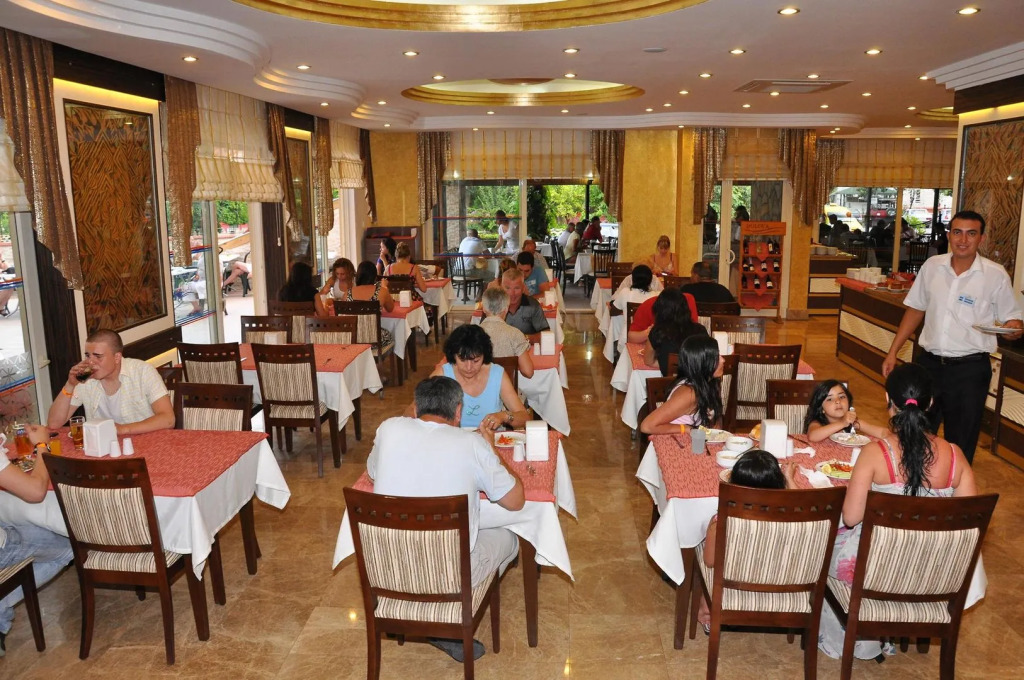 Kleopatra Ada Beach Hotel