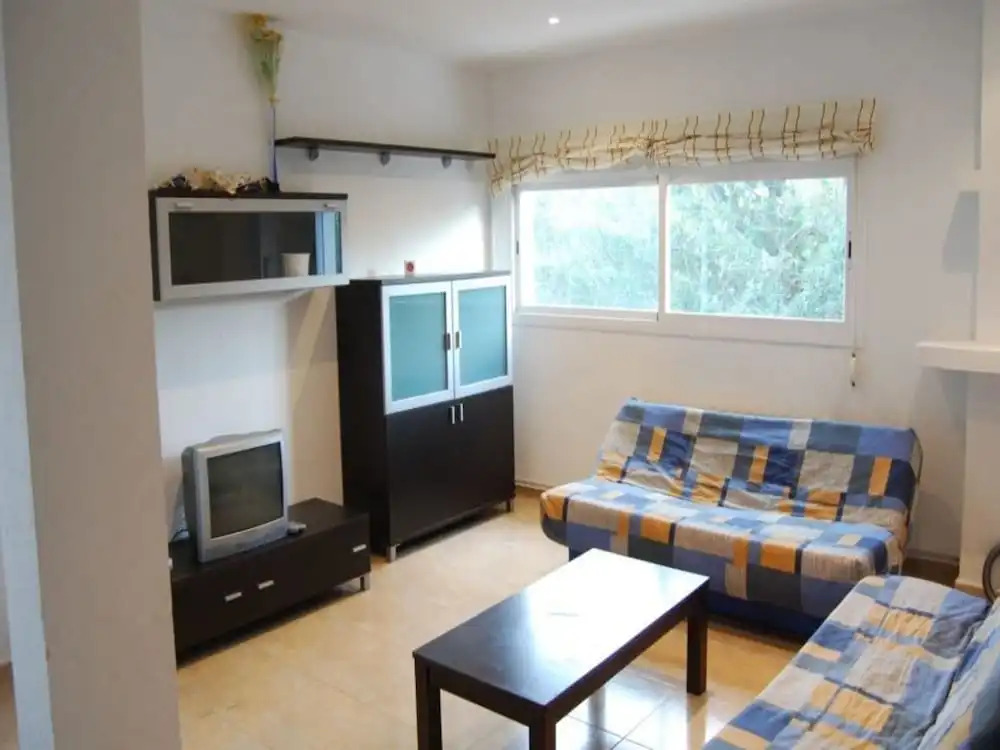 Villa - 6 Bedrooms with Pool and WiFi - 104106