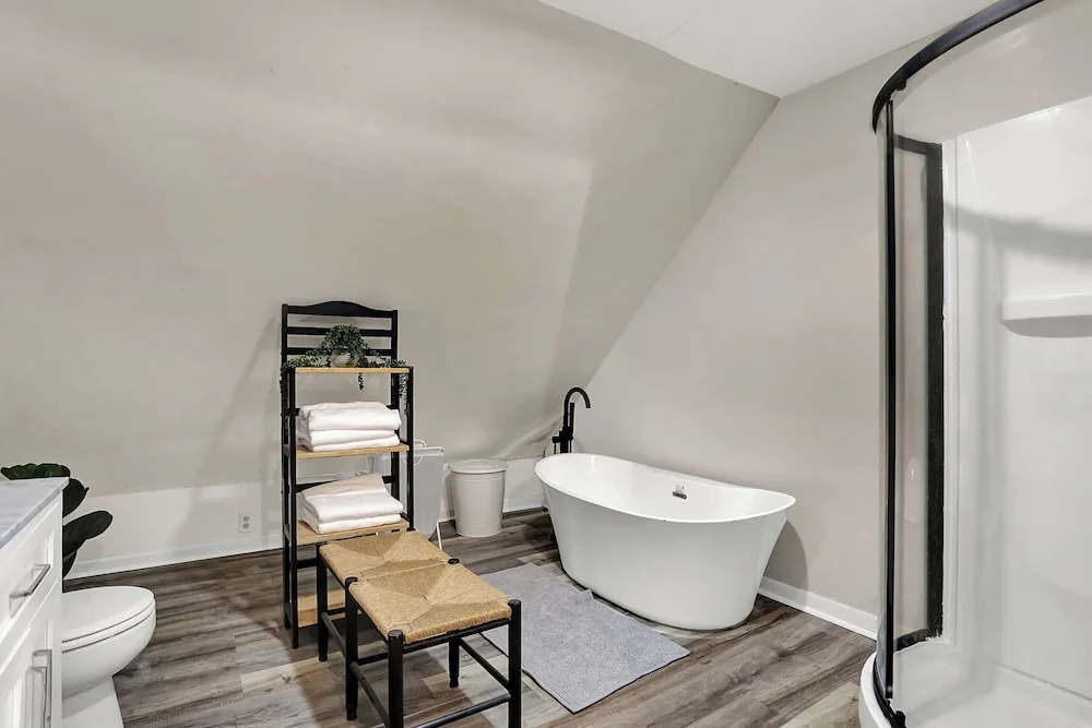 Beautiful 3500 SqFt Villa in Fountain Sq