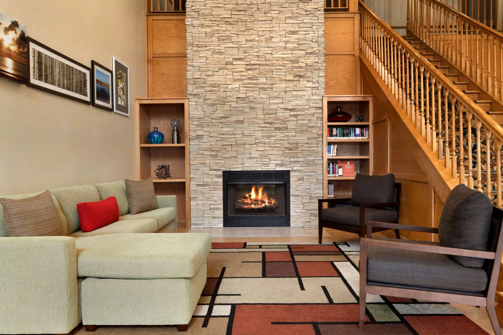 Country Inn & Suites by Radisson, Lexington, VA