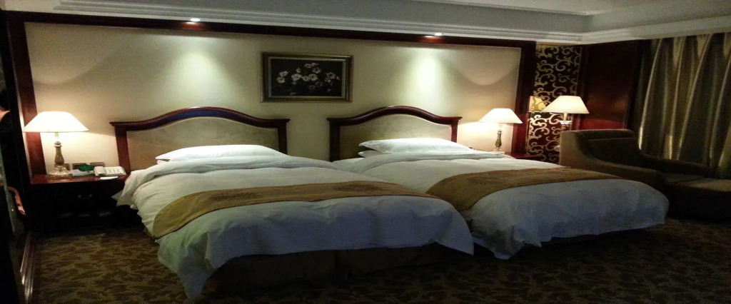 BaiYue International Hotel