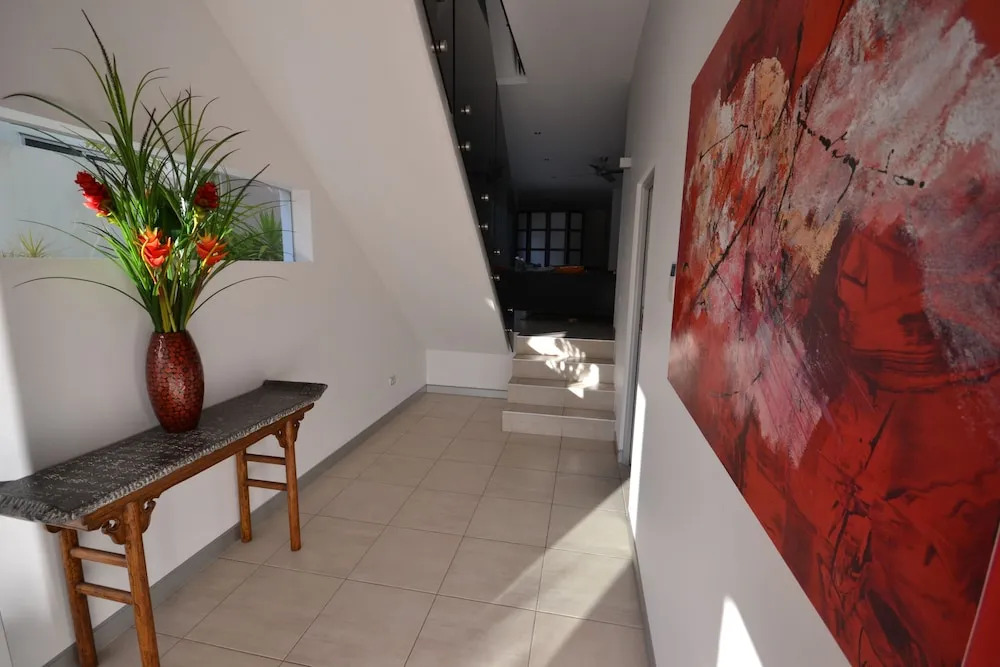 Alex Beach House