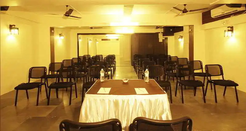 OYO Premium Thane Wagle Industrial Estate