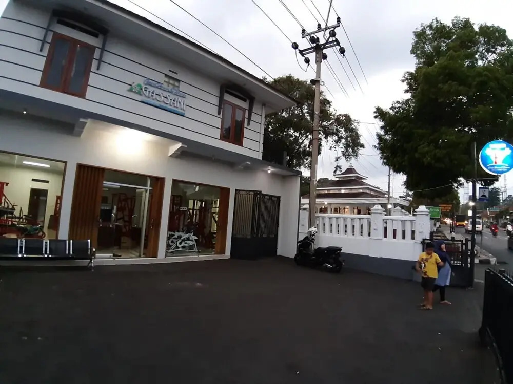 OYO 2500 Gassani Guest House