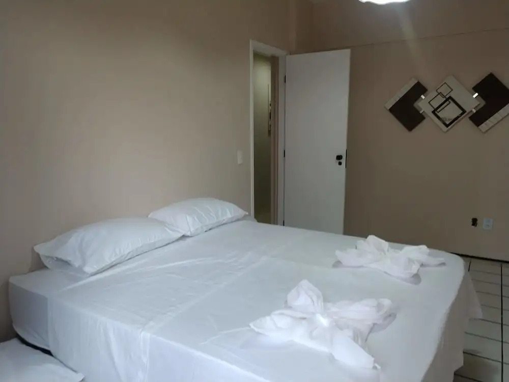 Apartamento a 200m feirinha beira mar