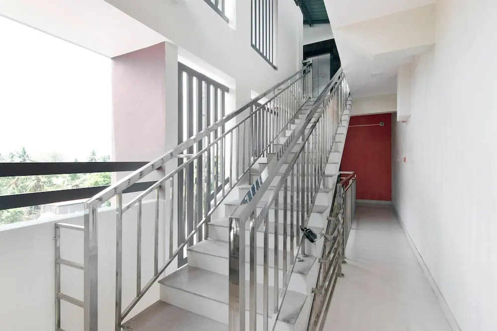 OYO Home 30336 Exquisite Stay Near International Airport