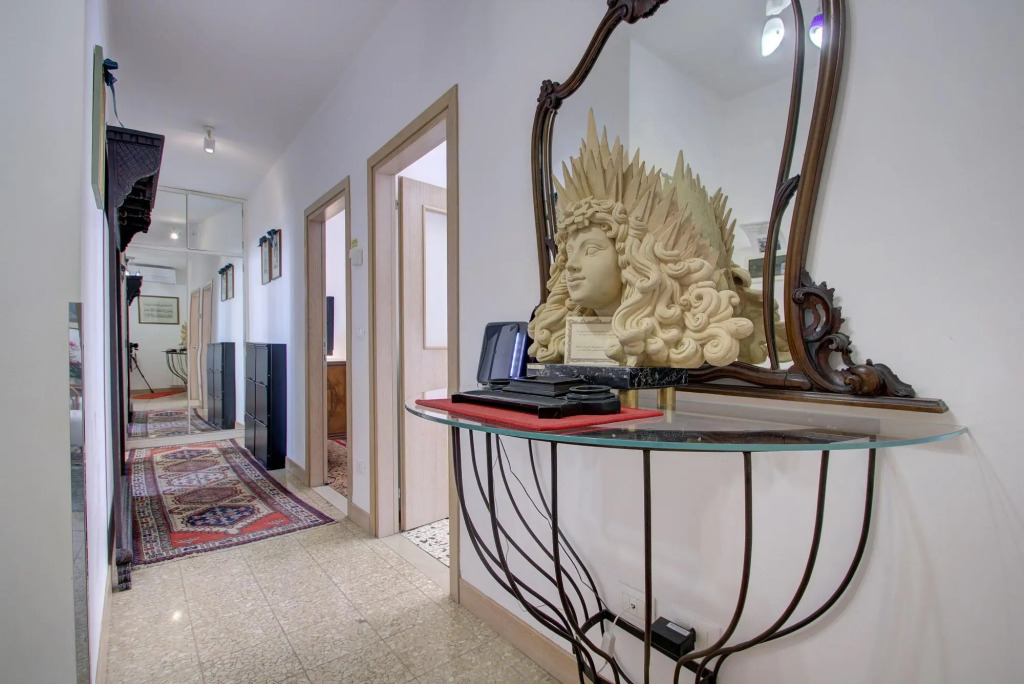 SAN MARCO CANAL VIEW#1 aircond, 4 pax, 120sqm Wifi