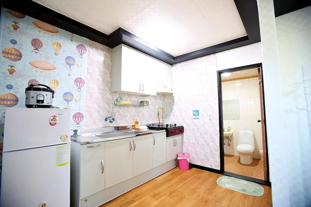 Grand Blue Pension