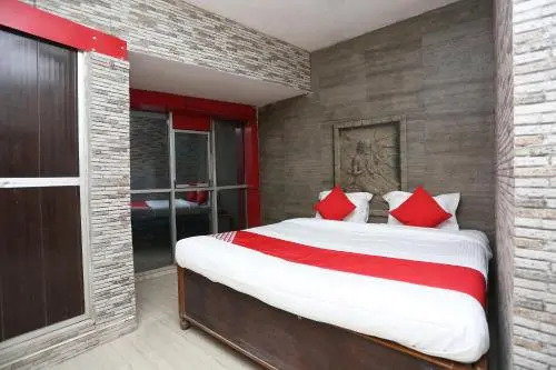 Mansi Guest House By OYO Rooms
