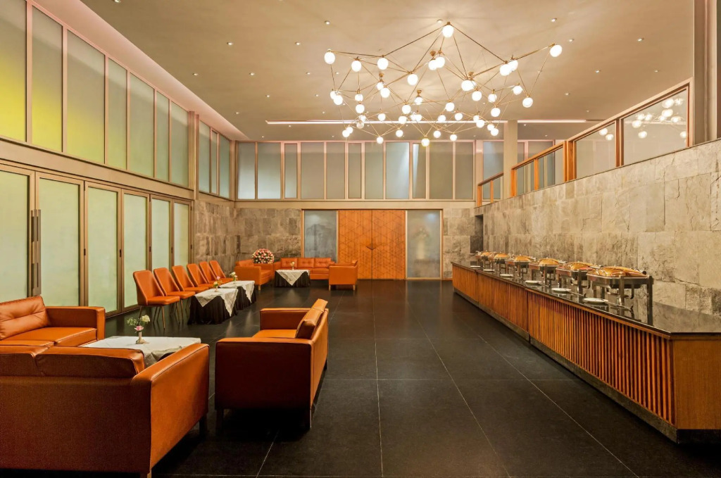 Hotel Crystal Palace