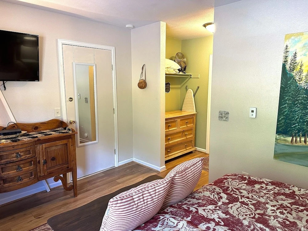 Fawn Valley Inn: 288 1 Bedroom Condo
