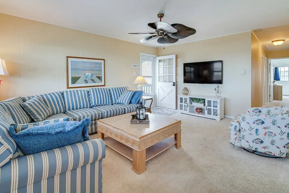 Walk to Beach: Ocean City Home w/ Deck & Views!
