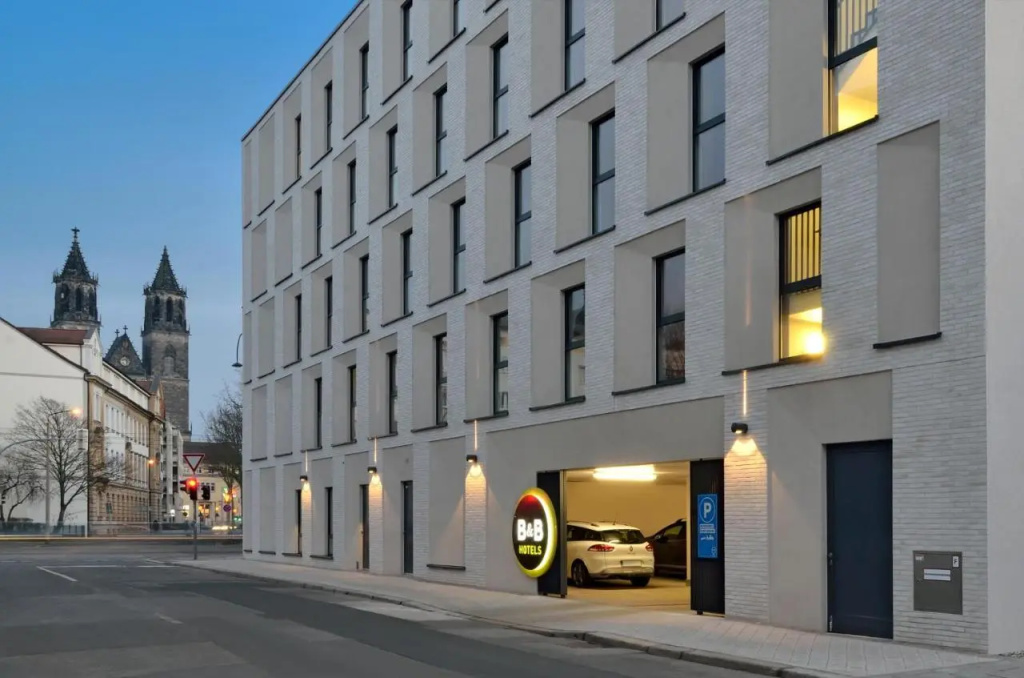 B&B HOTEL Magdeburg-City