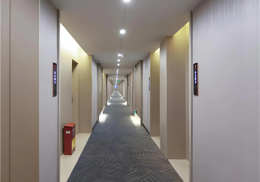 Echarm Hotel Yingshang Wuzhou Wanhui Square
