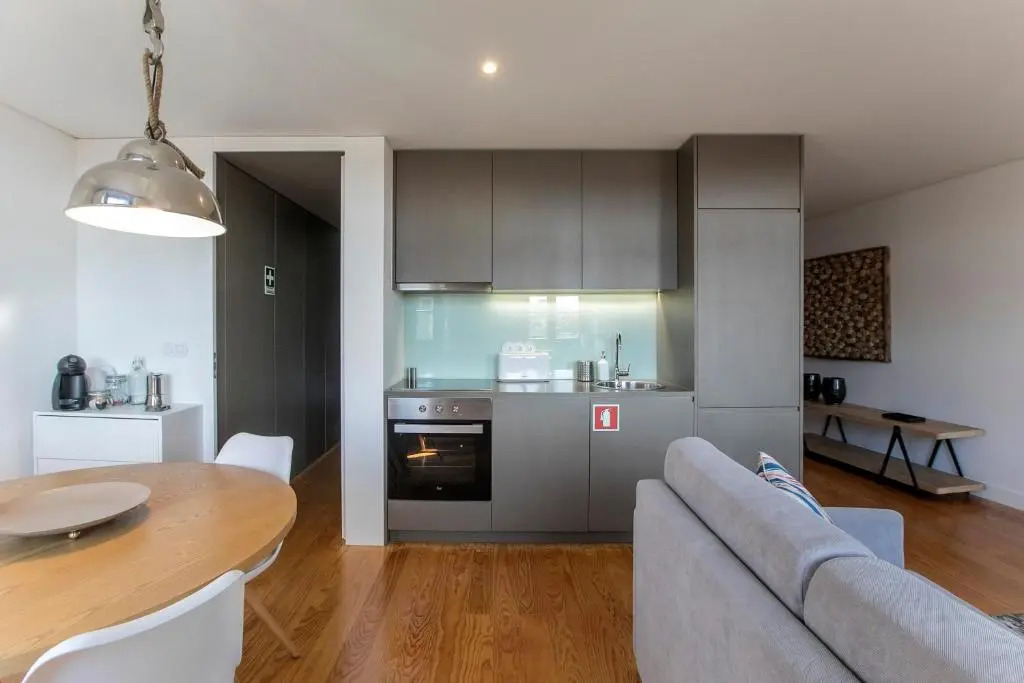 Modern 18th Century Flat
