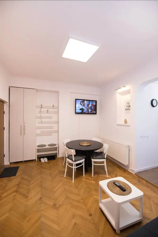 Apartment Batistei near Old Town