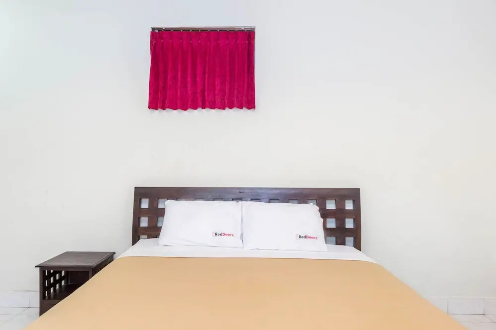 RedDoorz Sanur 3