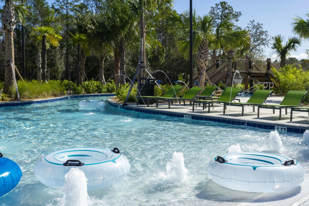 Gorgeous 4Bd With Pool at Storey Lake Resort 4475