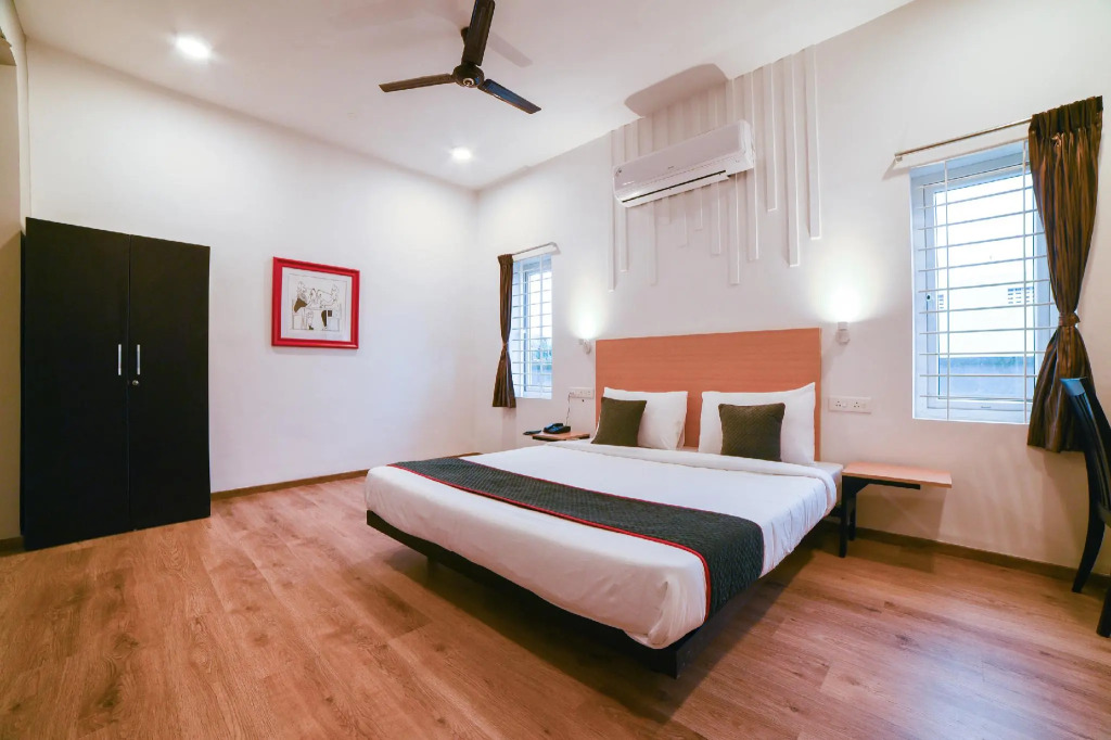 OYO Townhouse 261 Jayam nagar
