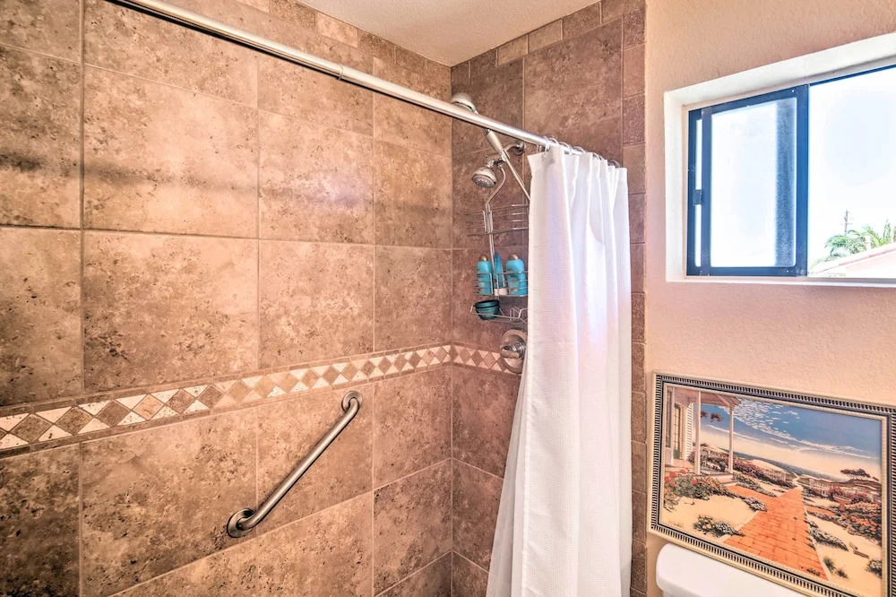 Lake Havasu City Home w/ Views: 3 Mi to Marina!