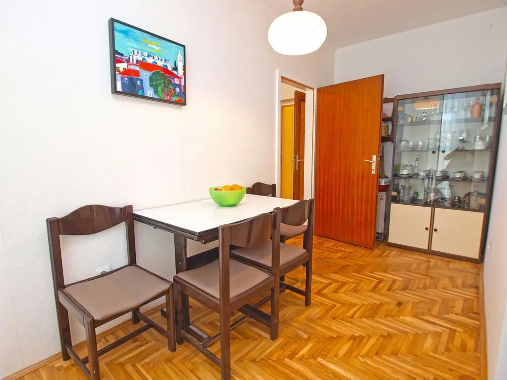 Apartment Enio 399