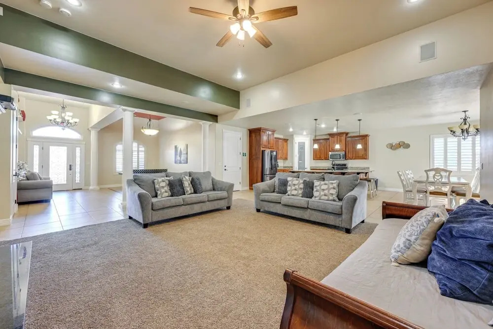 Utah Retreat w/ Heated Pool, Grill & Fire Pit!
