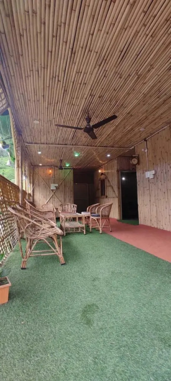 Vivek Hotel And Restaurant