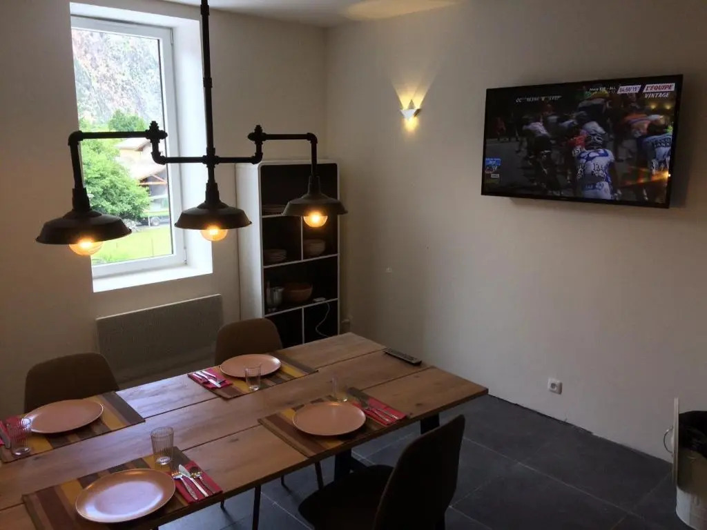 Riders Apartments