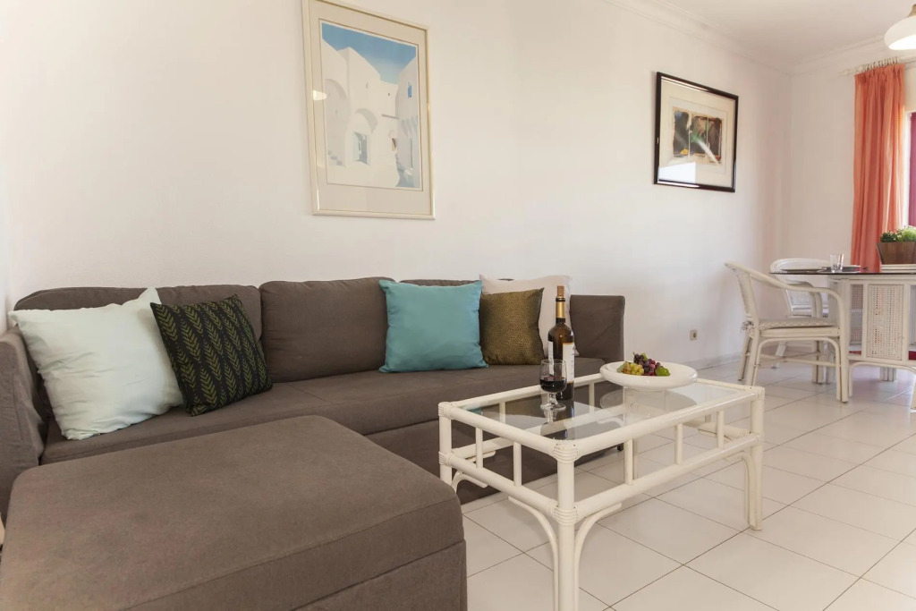 B25 - Candimar Beach Apartment
