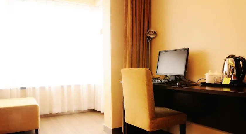 Beijing Beiqijia Super 8 Hotel