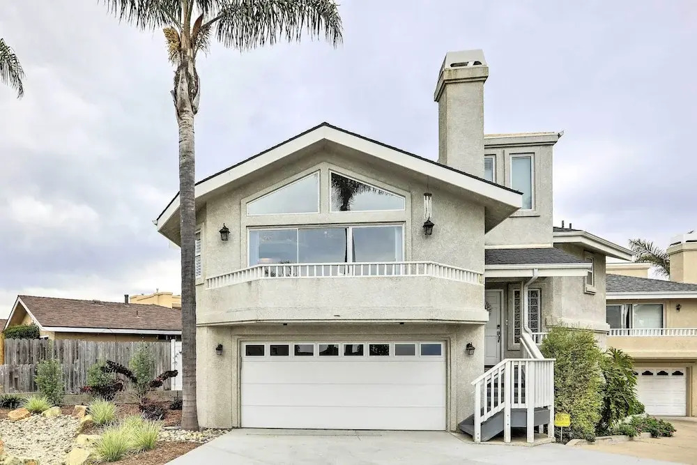 Ideally Located Ocean Escape Near Beach & Wineries