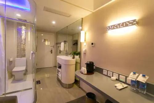 Zsmart Hotel