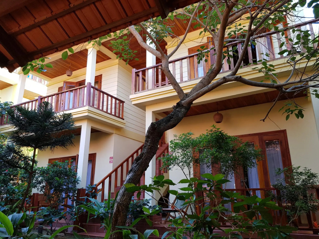 Free Beach Resort