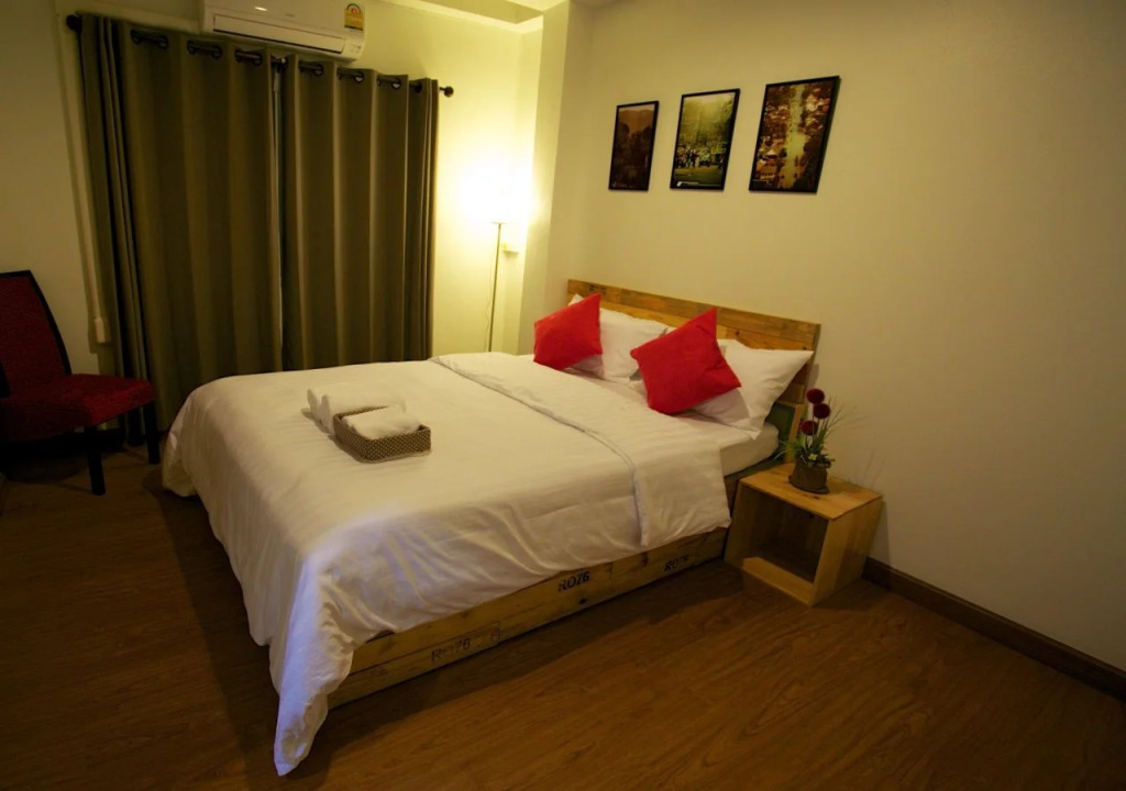 Nap Box Hostel