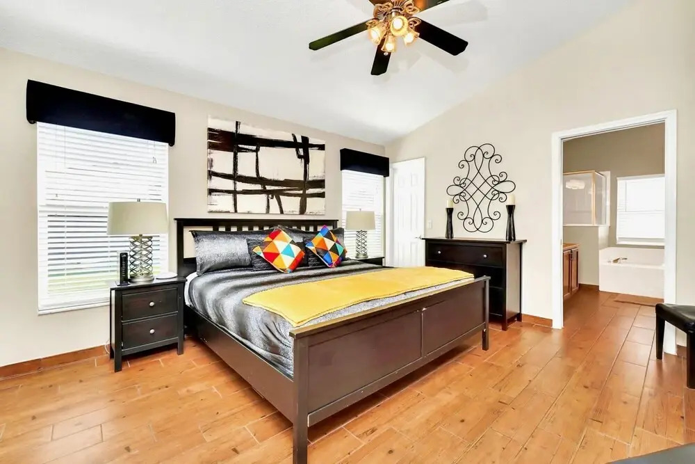 4BR Home w Private Pool Hot tub - Near Disney