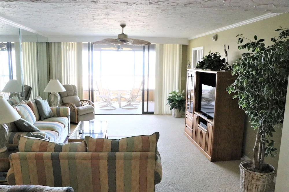 Gulf And Bay Club- E707 2 Bedroom Condo