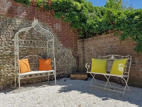 Lockgate Dairy Bed and Breakfast