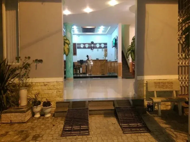 Thoang Sai Gon Hotel