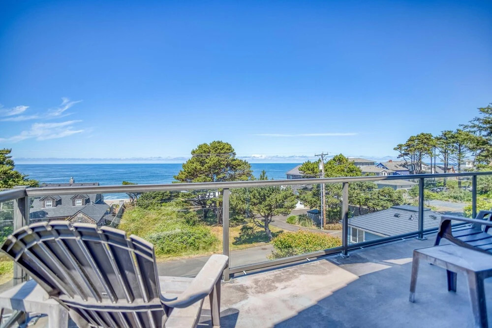 Rooftop Ocean Views and Garage Recreation - Stunning Coastal Treasure