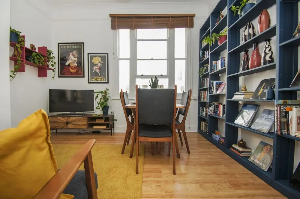 Waterloo Apartment