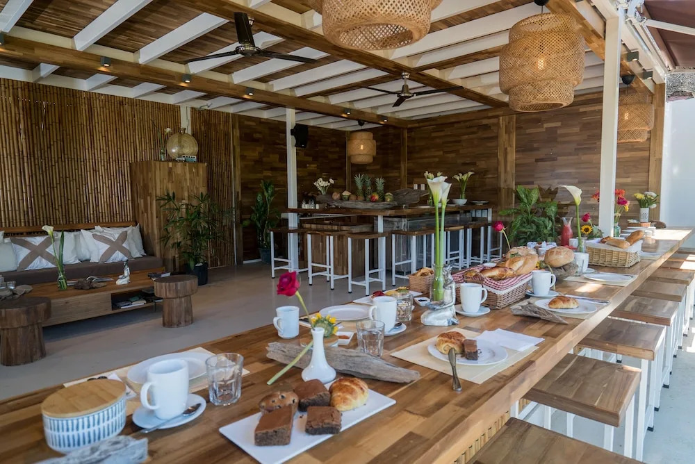 Moana Surf Resort