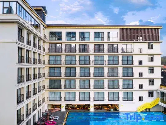 voco Xishuangbanna Gaozhuang by IHG