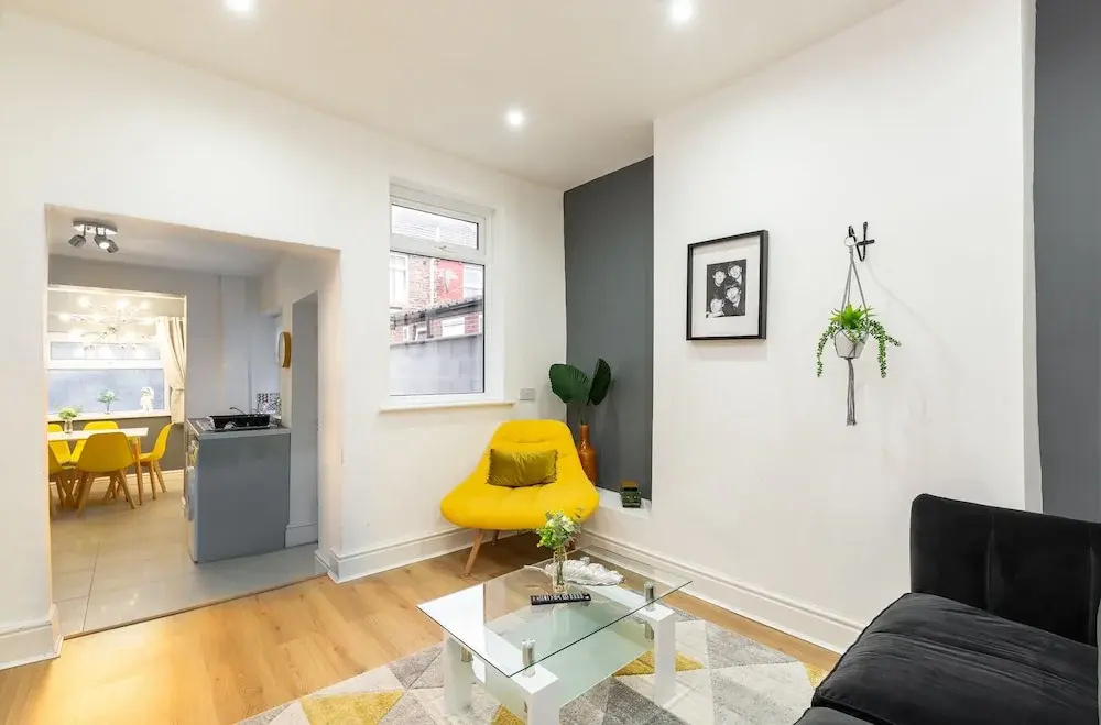 Lush Apartments 4 Bedroom House - Gilroy